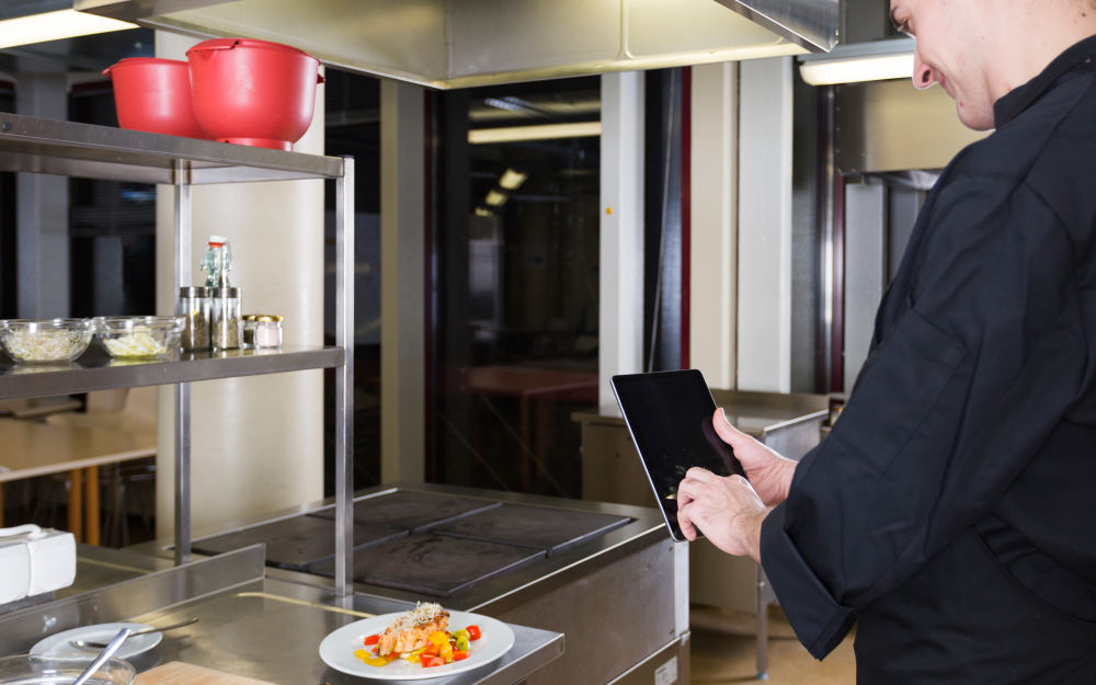Comment choisir un système d’alarme optimal pour sécuriser un restaurant